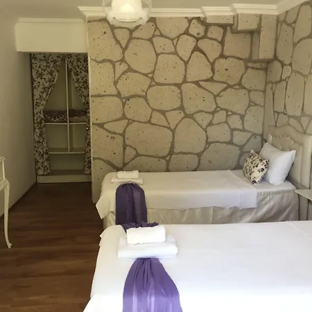 Otel Sari Kosk Butik Alaçatı