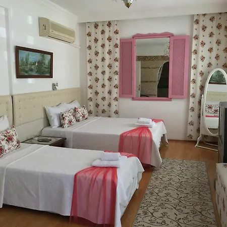 Otel Sari Kosk Butik Alaçatı