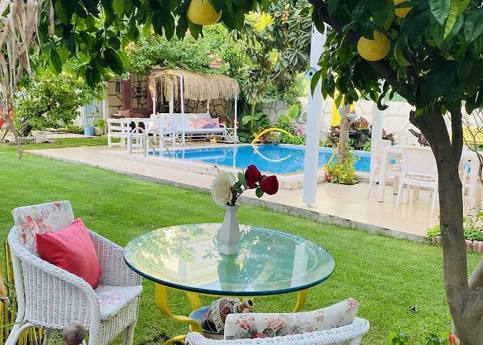 Sari Kosk Butik Hotel *